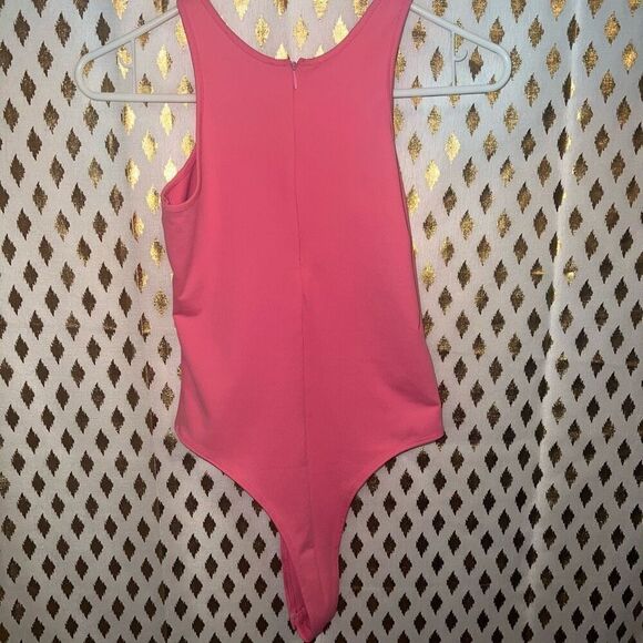 Edikted pink diamond hearts Barbie bodysuit ￼size M - Picture 7 of 7